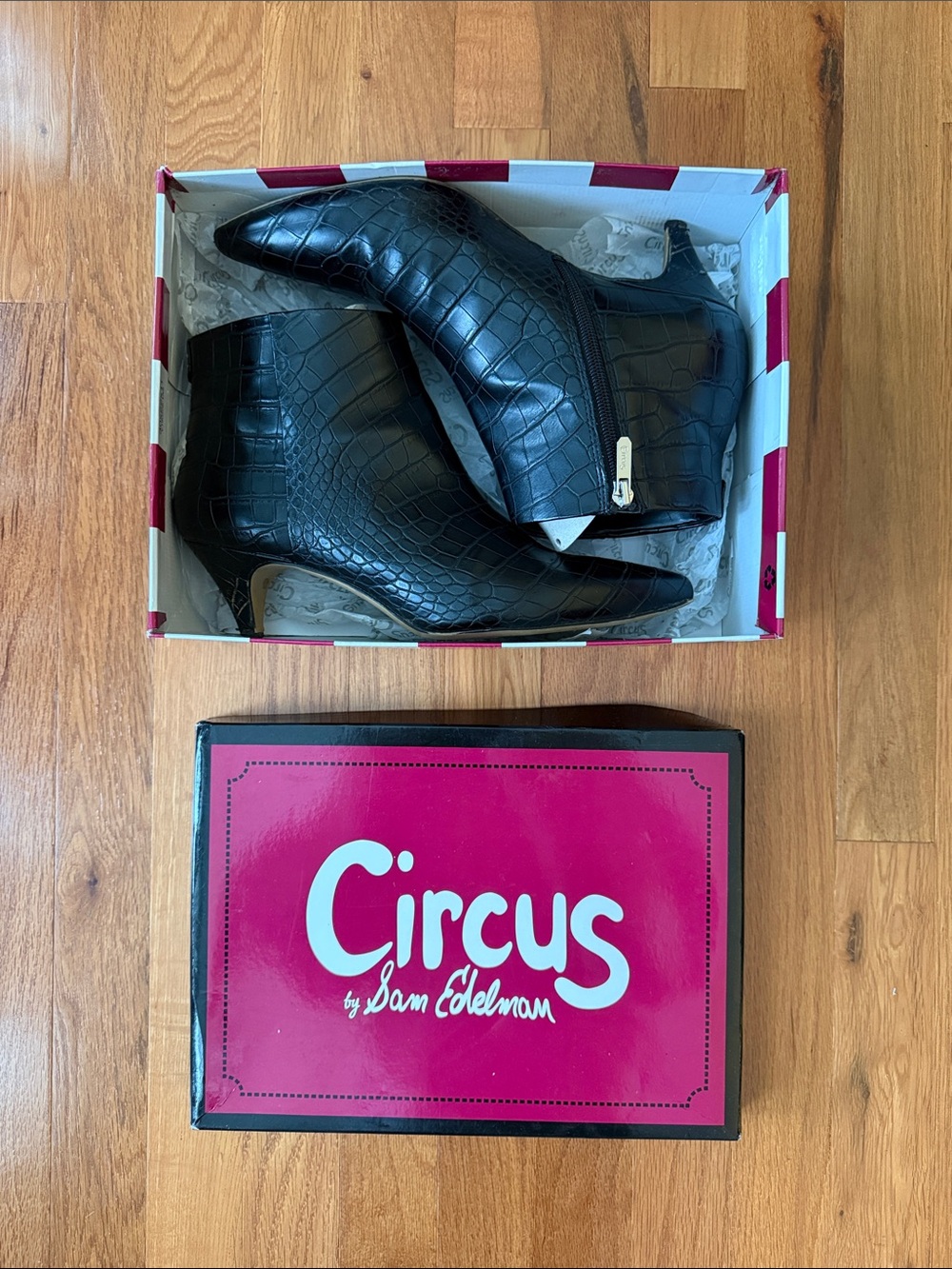 Circus by Sam Edelman Kirby Black Croco Embossed Pointed Toe Ankle Booties